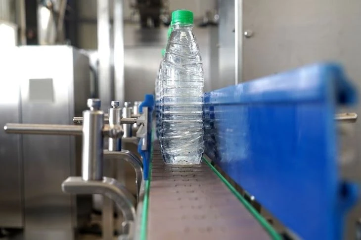 100-1000ml Single Head Liquid Softdrink Pneumatic Filling Machine